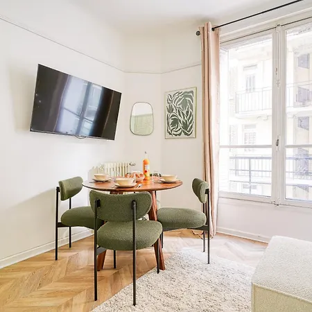 Apartamento Next To Palais Des Congres - - Ii